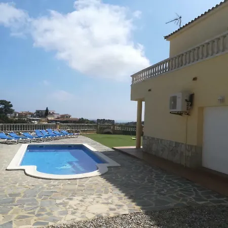 Toni Hébergement de vacances *